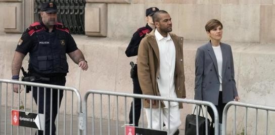 西媒：阿爾維斯要求對性侵受害者進(jìn)行新的心理評估，被法院駁回