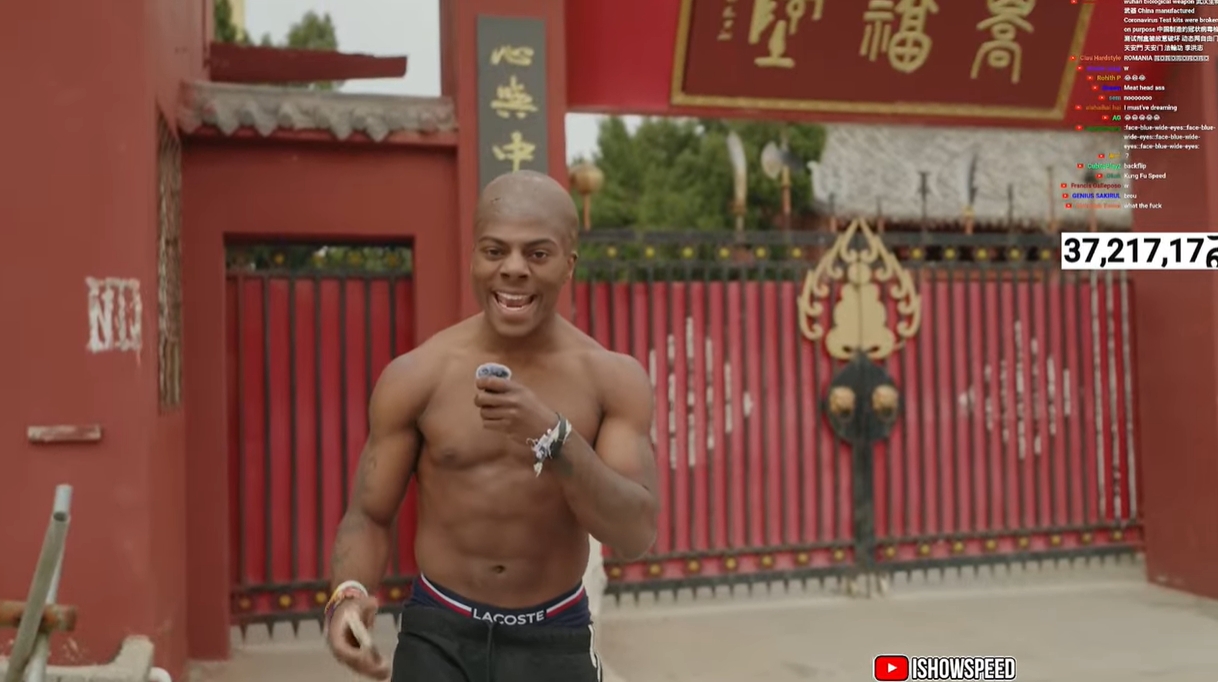 光頭造型！Speed中國行來到鄭州少林寺，上香拜佛學(xué)功夫