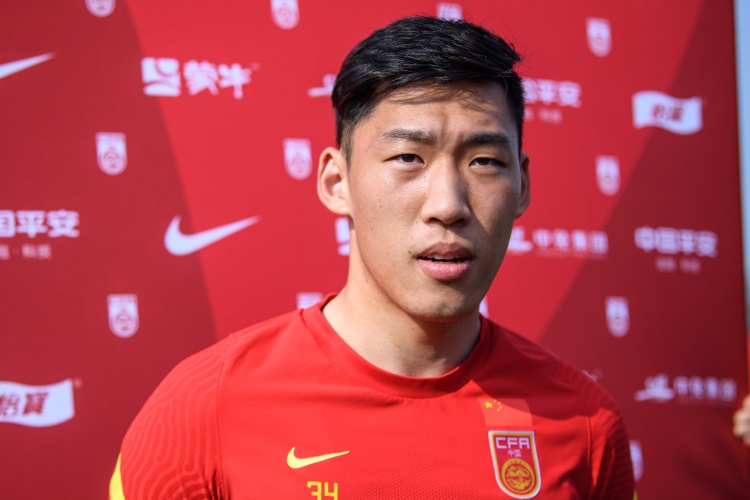 北青體育：朱辰杰是否以“面具人”形象出戰(zhàn)18強(qiáng)賽，仍需多方溝通