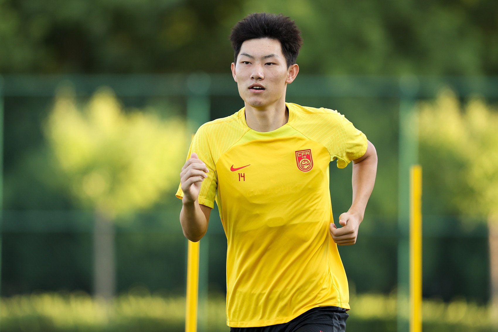 魯媒：泰山隊(duì)抵達(dá)梅州五外援齊整，四名國腳可出戰(zhàn)史松宸隨隊(duì)
