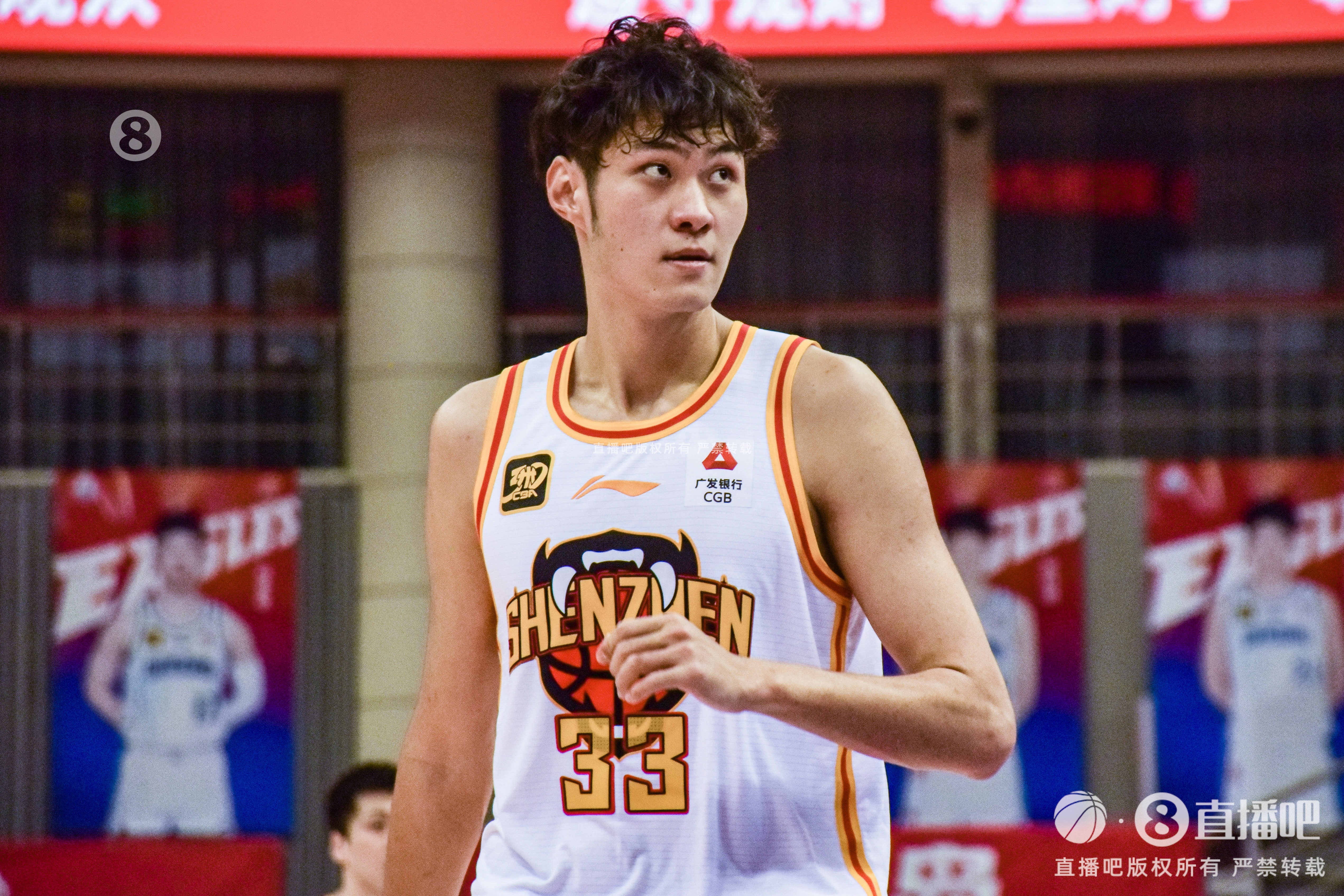 苦戰(zhàn)44分鐘！王浩然16中8拿到22分6板7助 正負(fù)值-20