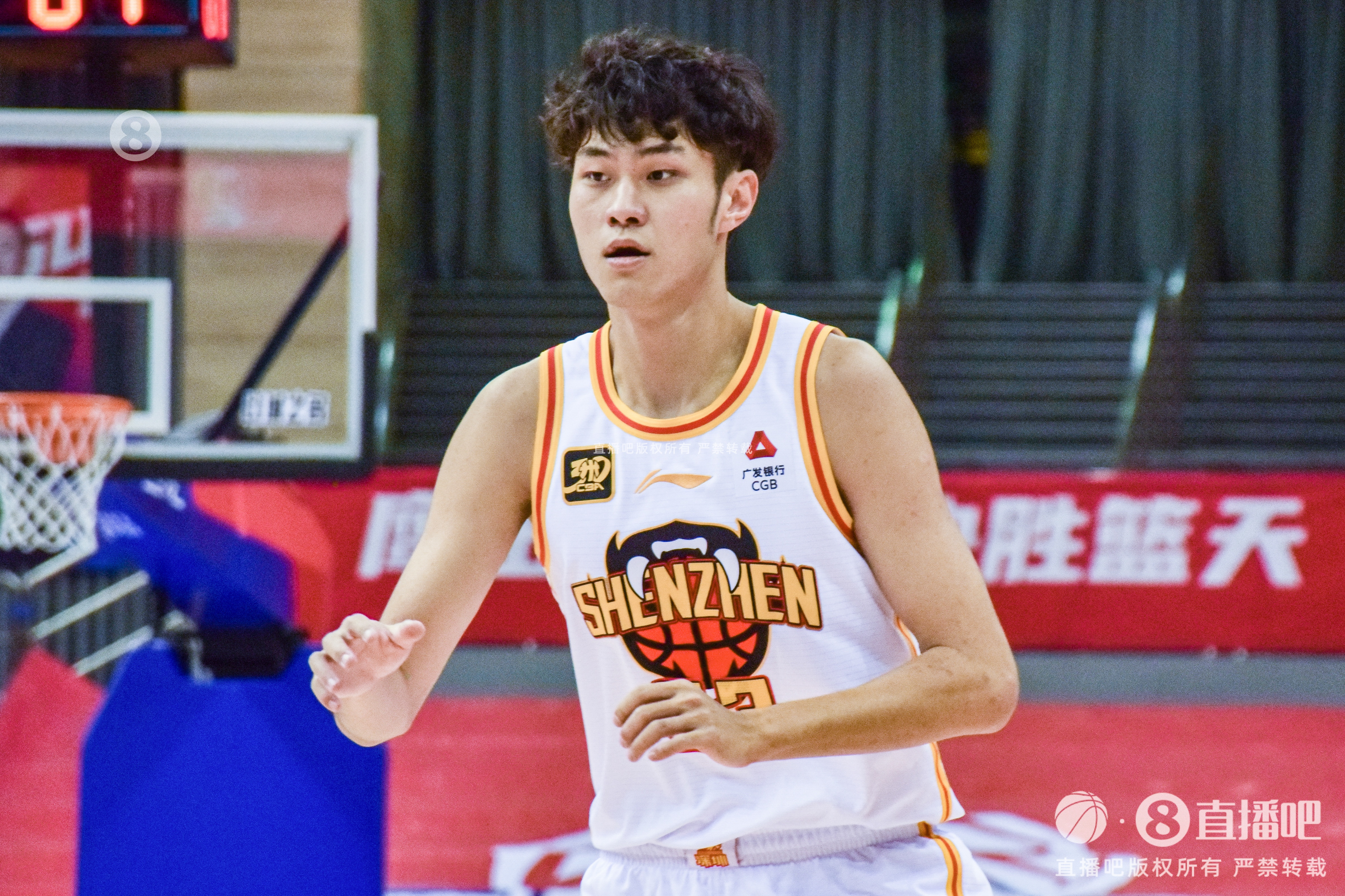 球隊主攻點！王浩然16中8拿到全隊最高20分外加2板4助2斷