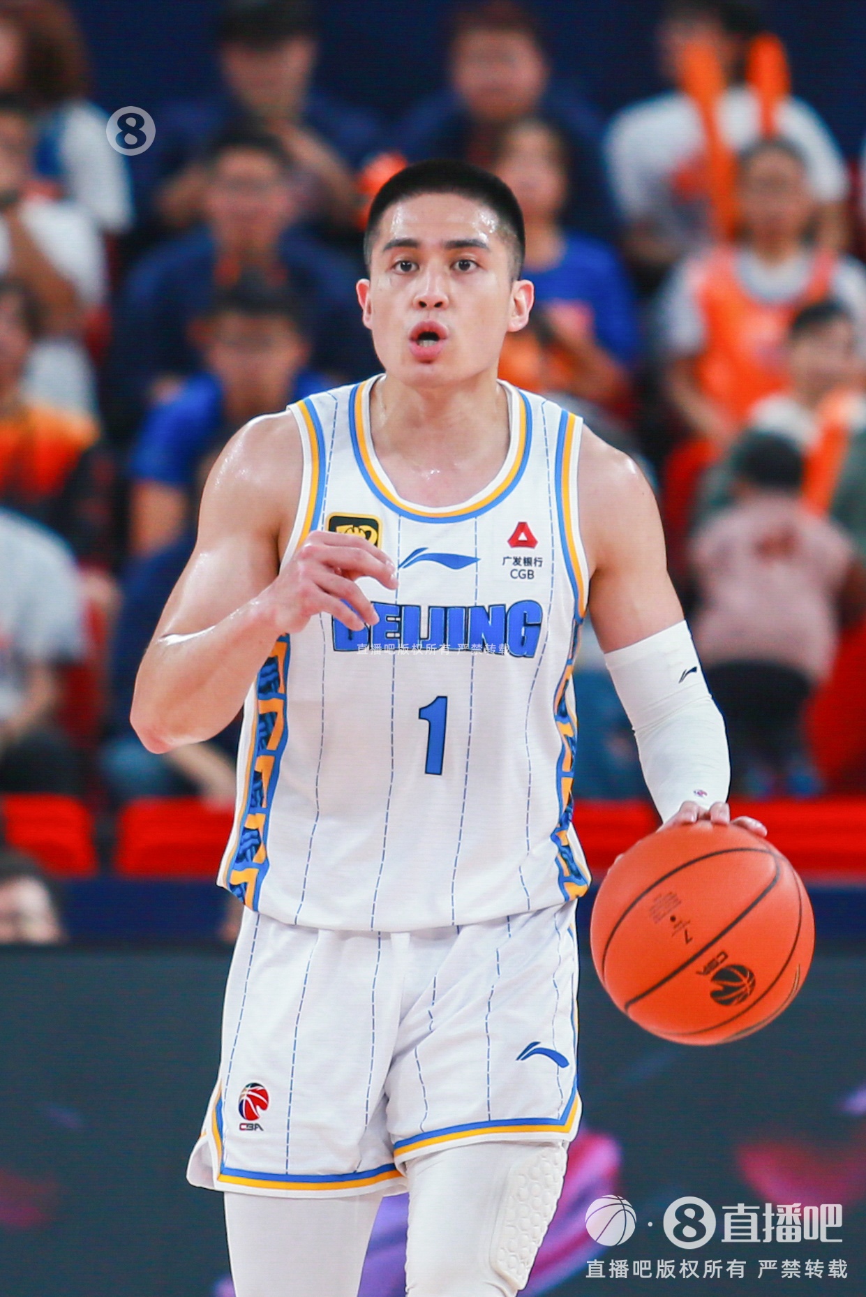 拼盡全力！陳盈駿14中8空砍全隊(duì)最高26分外加5板6助 三分8中4