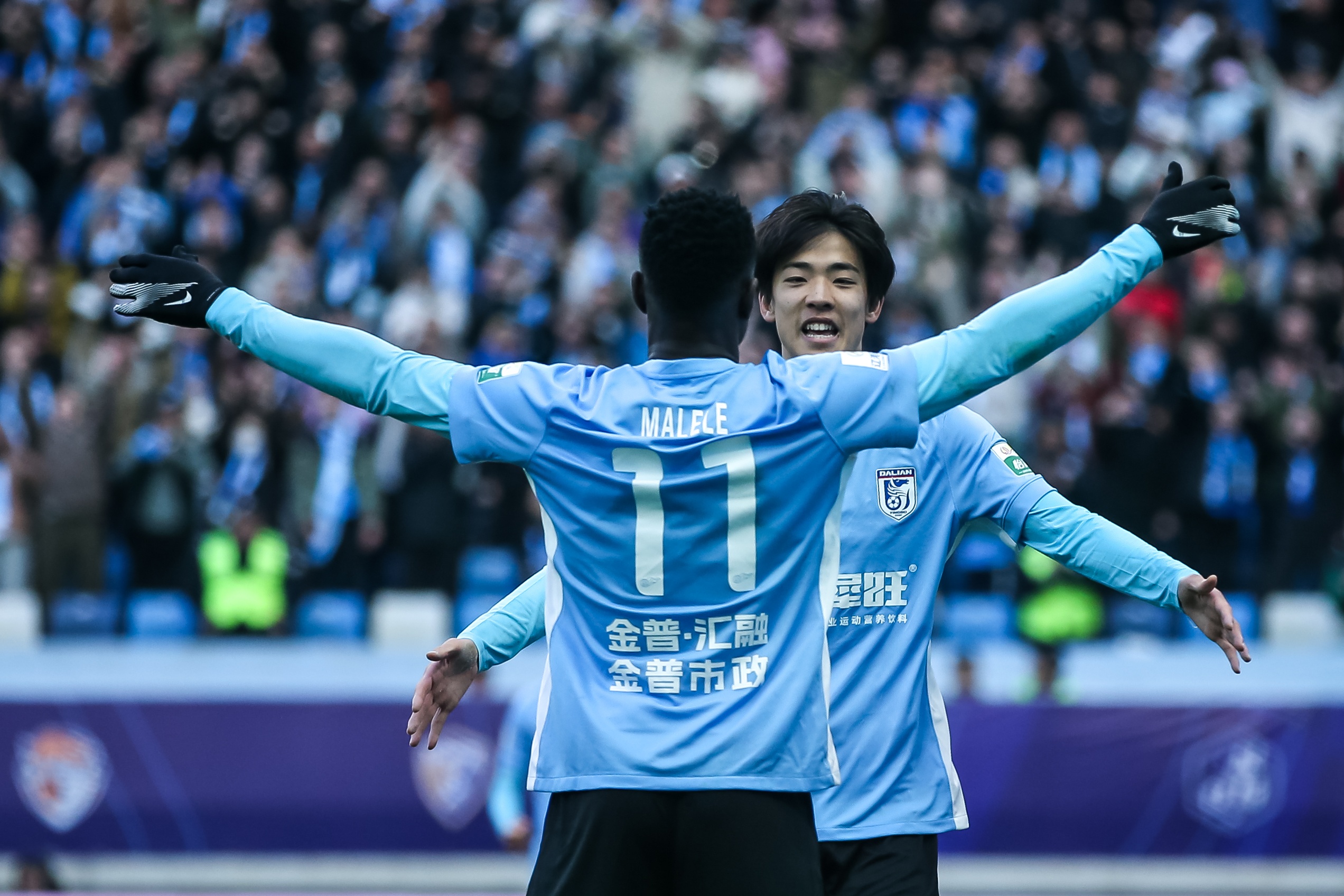青春風暴刮起來！19歲朱鵬宇&18歲王鈺棟處子球 19歲李新翔1射2傳